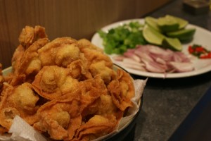 Foto van gefrituurde wontons