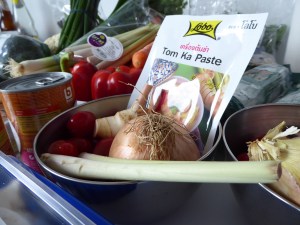 Foto van ingrediënten voor Tom Ka Kai