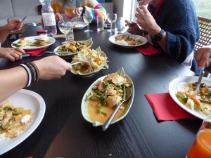 Foto van Thais eten op tafel