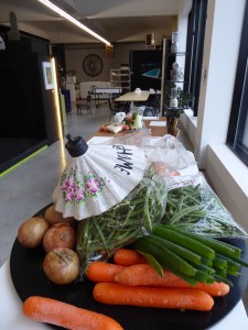 Bord met verse ingrediënten