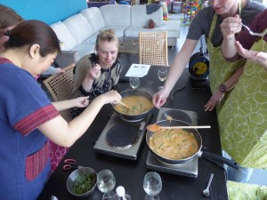 Foto van pot met Thaise curry