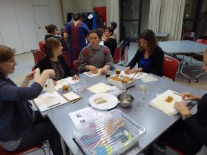 Foto van loempia's maken